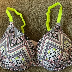 Pink VS Whereever Push Up Bra